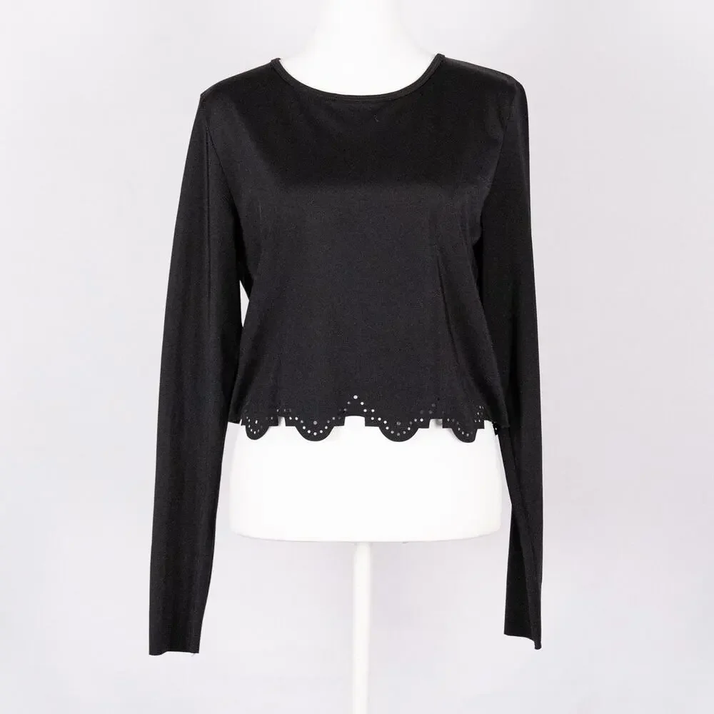 Beyond Yoga Women's Cruz Scalloped Crop Top Size LARGE Black Laser Cut Hem